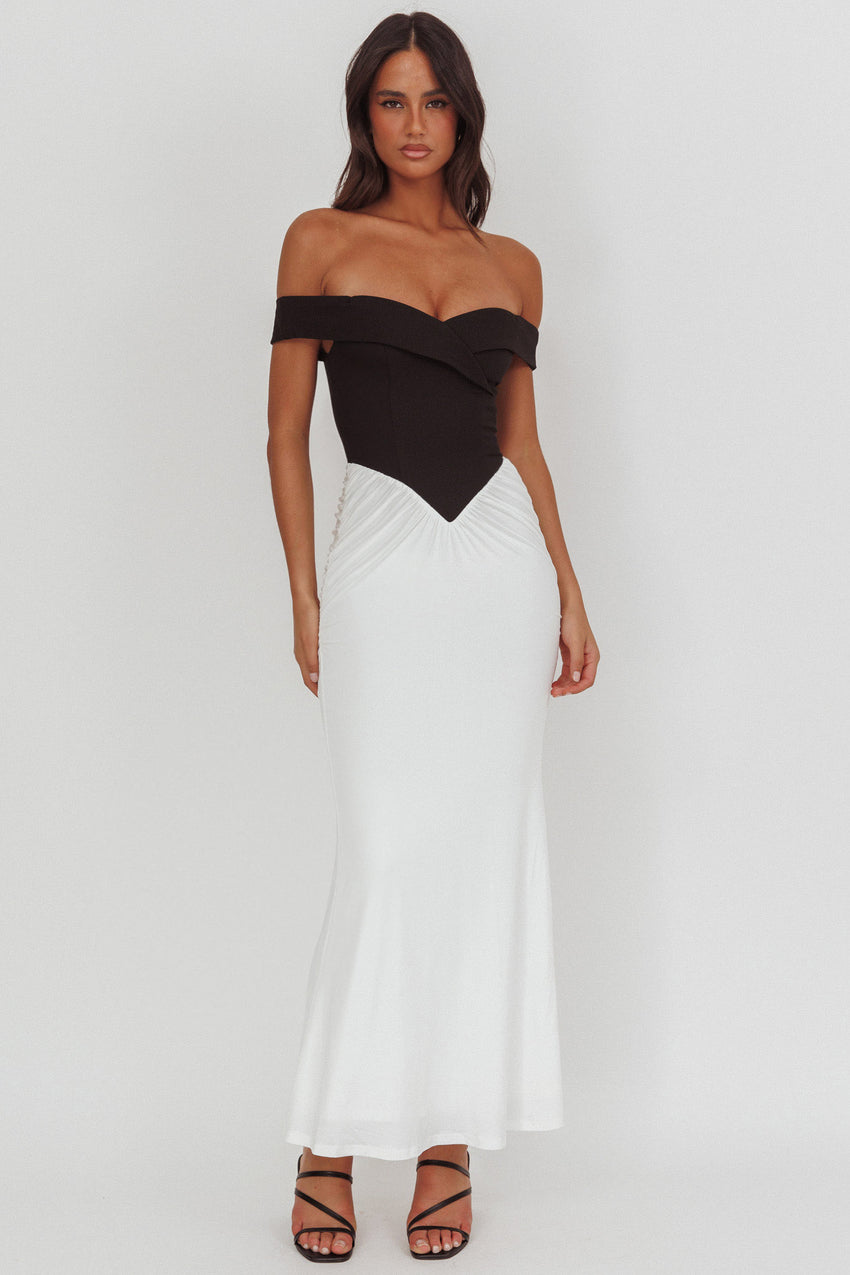 Yasmine Contrasting Bodice Maxi Dress Black/White